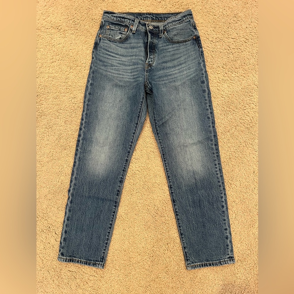 Levi’s 501- women’s